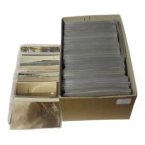 A BOX CONTAINING APPROX 350 EARLY 20TH CENTURY POSTCARDS English landscapes, all in individual