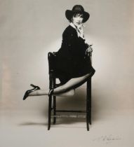 TERRY O’NIELL, 1938 - 2019, SHIRLEY MACLAINE IN LONDON, 1975, C PRINT Signed ‘T.P. O’Neill’, bearing