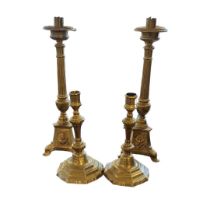 A PAIR OF 19TH CENTURY ECCLESIASTICAL ALTAR TYPE SOLID BRASS CANDLESTICKS CLASSICAL COLUMNS The