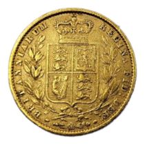 A VICTORIAN 22CT GOLD FULL SOVEREIGN COIN, DATED 1862 With young Victorian head and shield back,