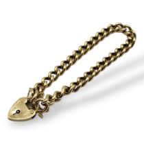 AN EARLY 20TH CENTURY 9CT GOLD BRACELET Having a heart form clasp. (approx 9cm) Condition: good