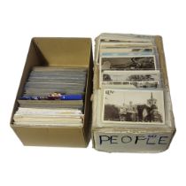 THREE BOXES CONTAINING APPROX 750 EARLY 20TH CENTURY POSTCARDS Family and individual portraits in
