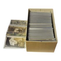 A BOX CONTAINING APPROX 300 EARLY 20TH CENTURY POSTCARDS Children, in individual transparent