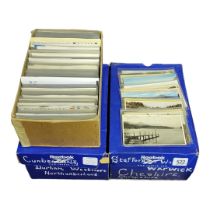 THREE BOXES CONTAINING APPROX 800 EARLY 20TH CENTURY AND LATER POSTCARDS OF WARWICK, CHESHIRE,