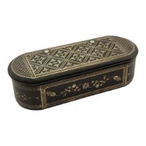 A 19TH CENTURY WHITE METAL AND TORTOISESHELL OVAL SNUFF BOX With five white metal inlay. (approx 9.