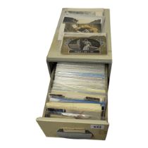 A SINGLE TABLETOP DRAWER OF APPROX 400 EARLY/MID 20TH CENTURY POSTCARDS OF LOCOMOTIVES All in