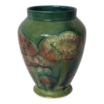 WILLIAM MOORCROFT FOR LIBERTY & CO., A POTTERY VASE, CIRCA 1918 Reg no: 420081, Moorcroft pottery