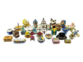 LIMOGES, FRANCE, A COLLECTION OF THIRTY ‘PEINT MAIN’ TRINKET BOXES, TO INCLUDE NOVELTY EXAMPLES.
