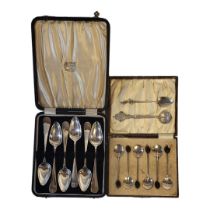 WILLIAM BRUFORD & SONS, GOLD AND SILVER WORKERS SINCE 1910, A CASED SET OF SIX HEAVY HALLMARKED