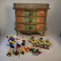 AN EARLY 20TH CENTURY CONTINENTAL DOLLS CHEST OF THREE DRAWERS In gilded and painted decoration,