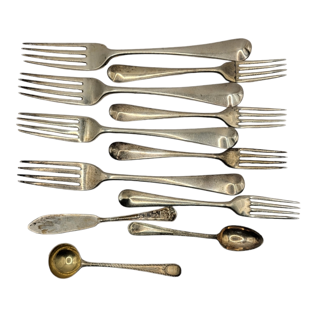 A COLLECTION OF GEORGIAN AND LATER SILVER LOOSE SILVER FLATWARE To include a Georgian silver table