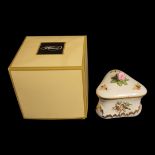 HEREND, A VINTAGE PORCELAIN TRINKET BOX Having a floral finial and decoration birds and fauna,