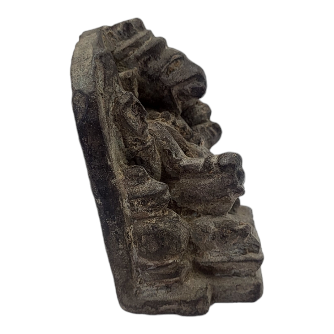 AN AN INDIAN BUDDHIST CARVED STONE GANESH FIGURE Seated pose with flatback. (approx 9cm x 10cm) - Image 5 of 6