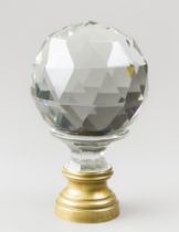 A 19TH CENTURY FRENCH CRYSTAL NEWEL POST FINIAL. (h 19.5cm)