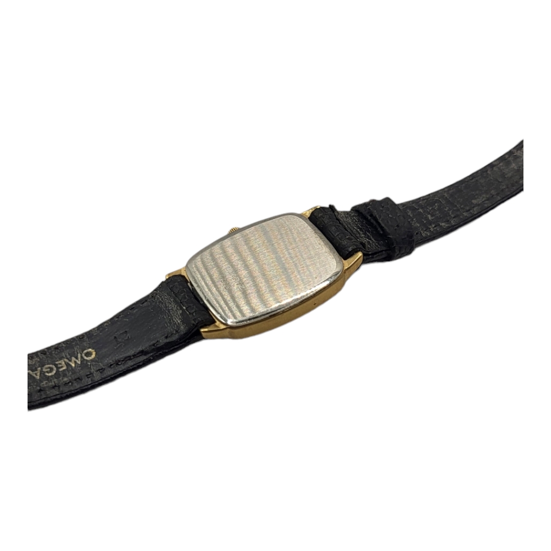 OMEGA DEVILLE, A VINTAGE GOLD PLATED LADIES’ WRISTWATCH Cream tone dial and black leather omega - Bild 3 aus 3