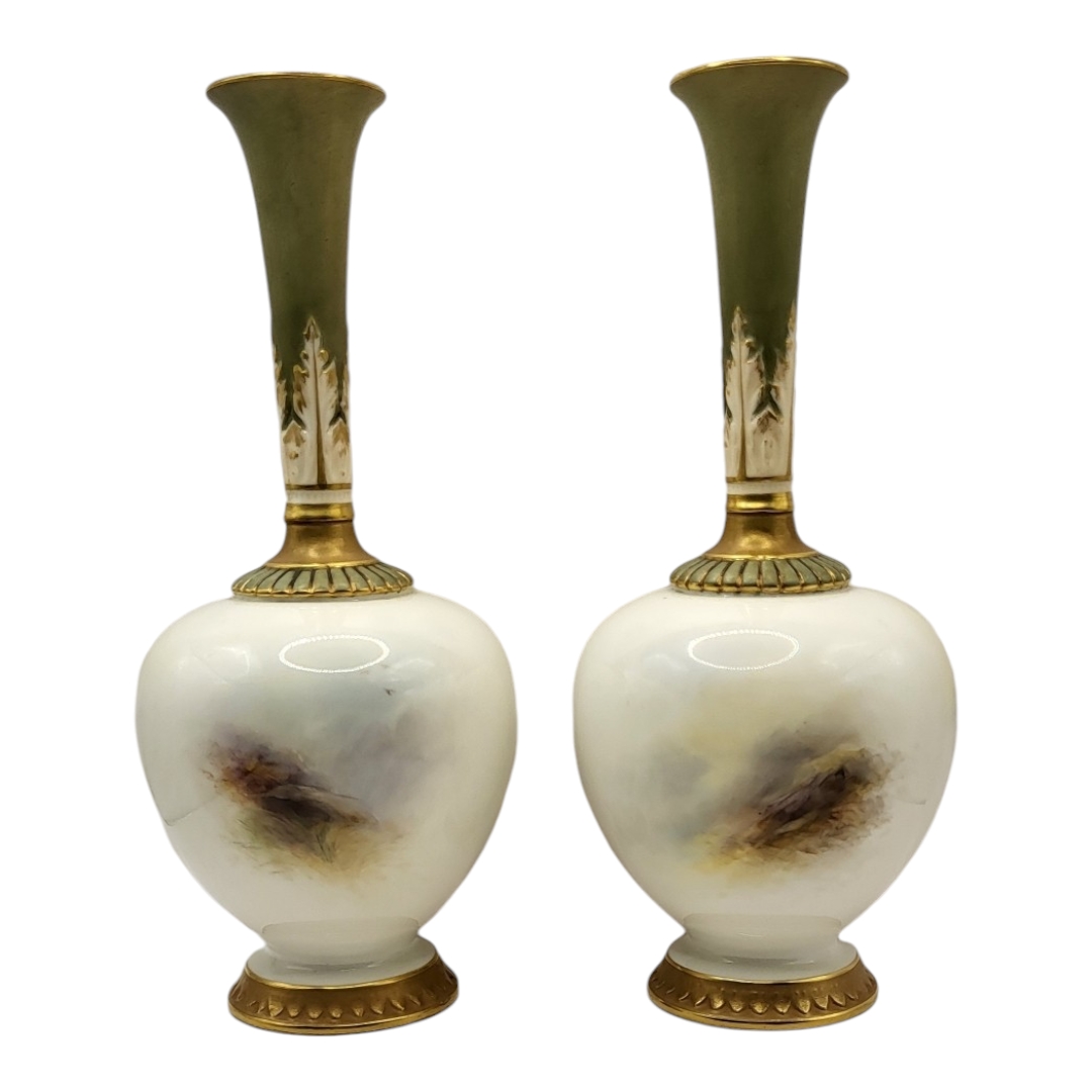 HARRY STINTON FOR ROYAL WORCESTER, A PAIR OF PORCELAIN SLENDER OVOID VASES Painted to one side in - Bild 2 aus 7