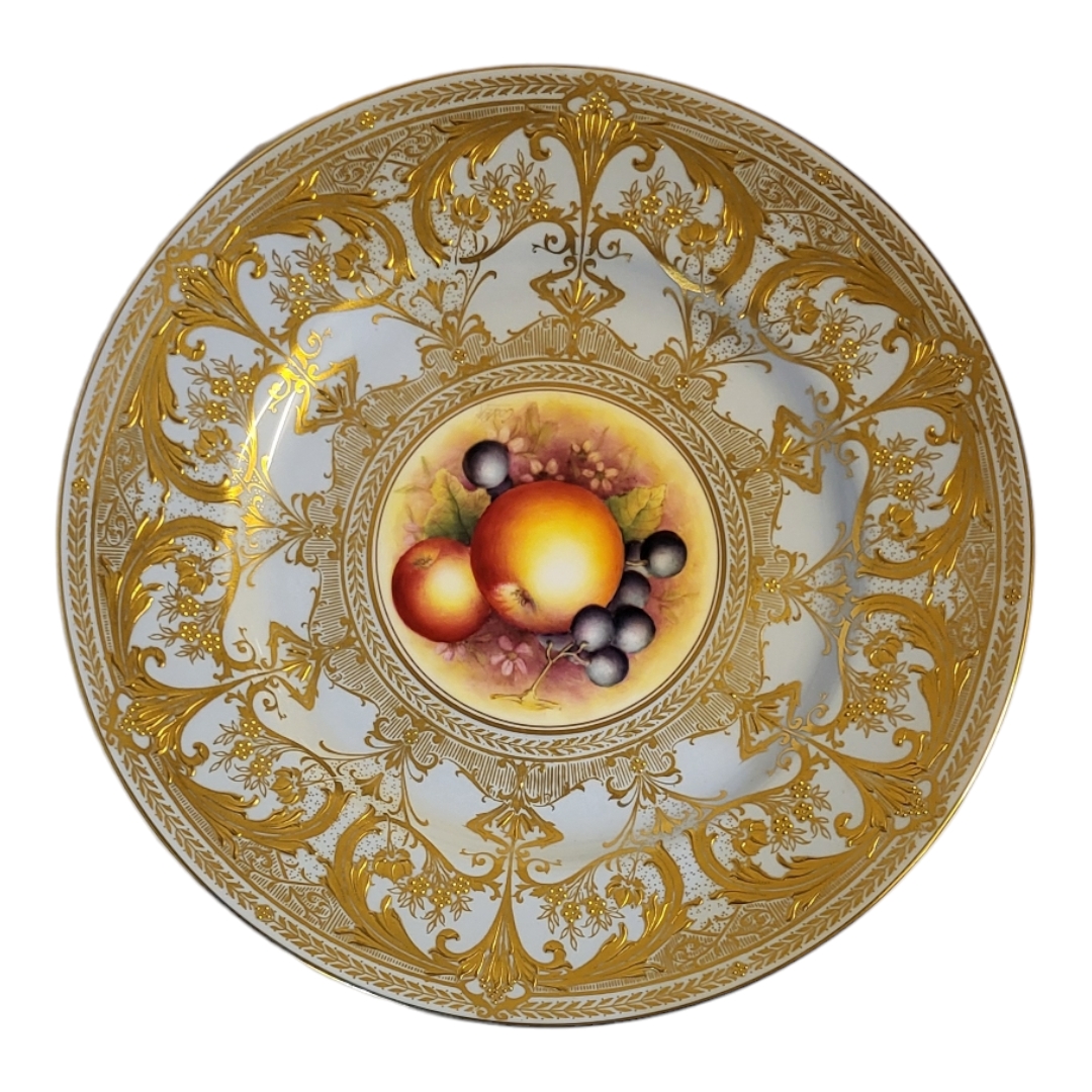 COOPER AND HIGGINS FOR ROYAL WORCESTER, A PAIR OF EARLY 20TH CENTURY JEWELLED CABINET PLATES Both