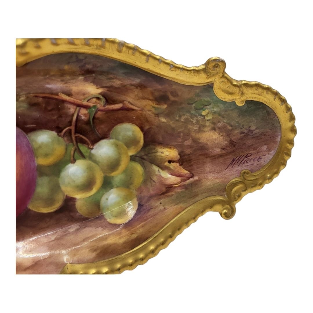 ROYAL WORCESTER, A MID 20TH CENTURY LOBED OVAL CABINET DISH By H.H. Price, painted in coloured - Image 3 of 7