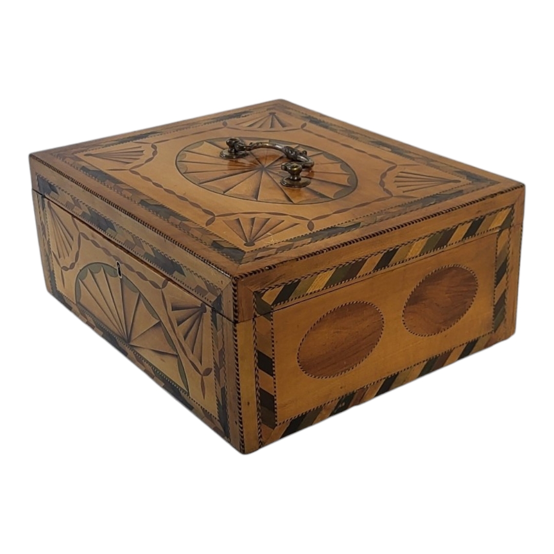 A LATE 19TH CENTURY STYLE EXOTIC WOOD MARQUETRY INLAID DESKTOP STATIONARY WORK BOX Front cover - Image 2 of 5