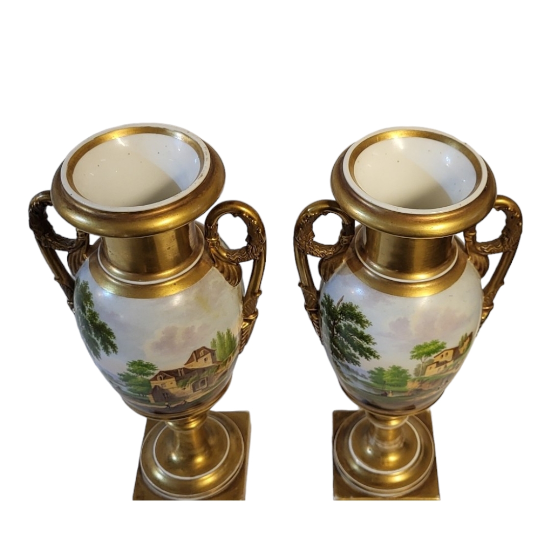 A PAIR OF EARLY 19TH CENTURY CONTINENTAL PORCELAIN CAMPANA SHAPED TWIN HANDLED PEDESTAL VASES - Bild 2 aus 15