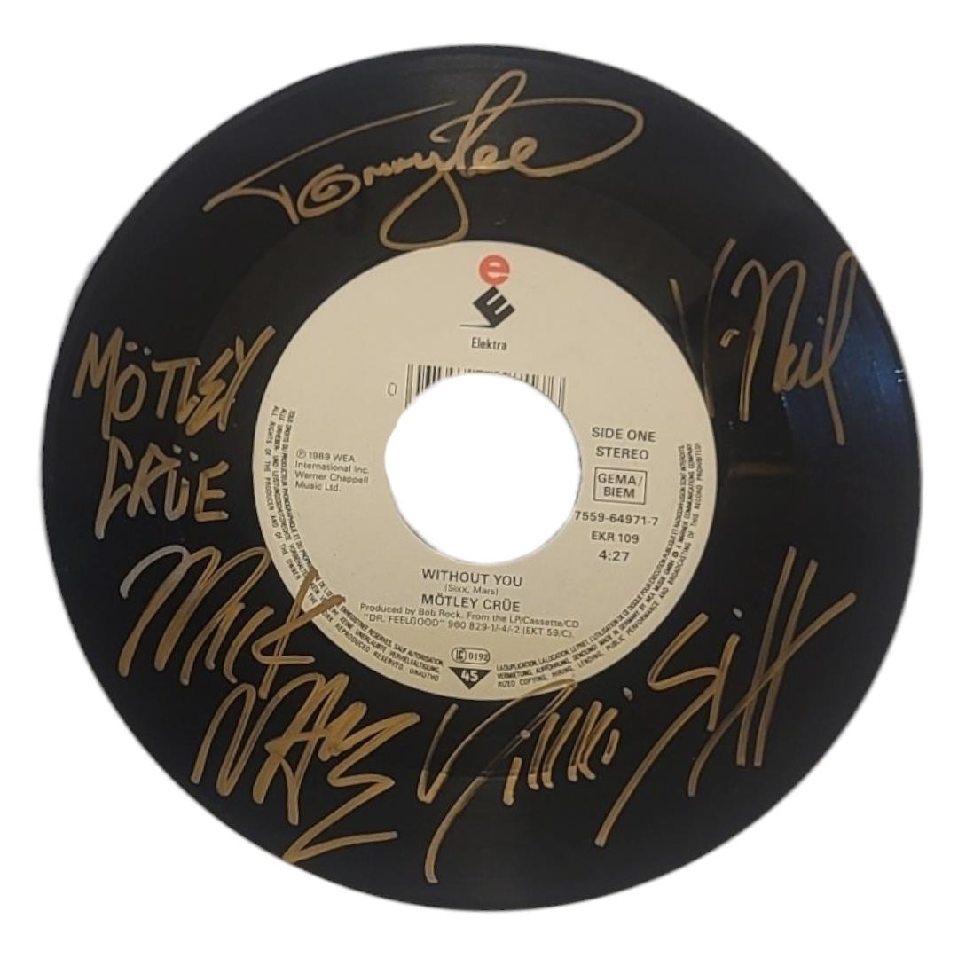 MÖTLEY CRÜE, SIGNED RECORD - WITHOUT YOU Signed by Vince Neil, Nikki Sixx, Mick Mars and Tommy Lee - Image 5 of 7