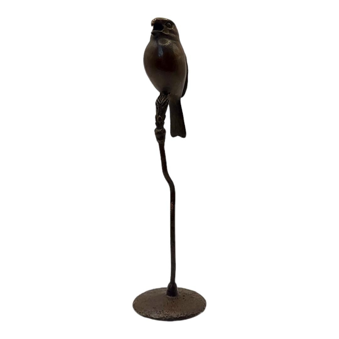 A JAPANESE SH?WA STYLE BRONZE SINGING BIRD Perched on a branch with impressed foundry mark on - Image 2 of 3
