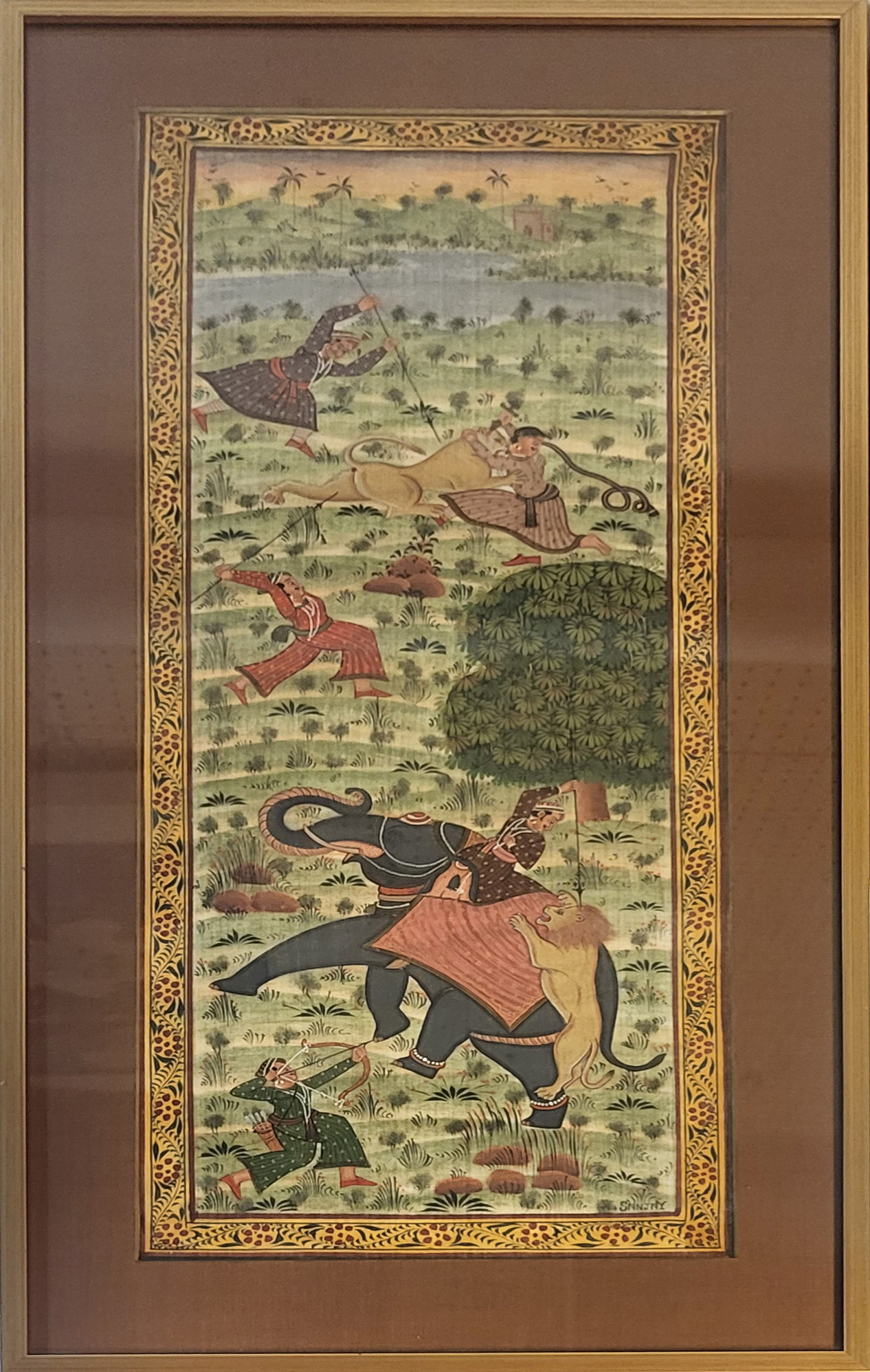 A 20TH CENTURY INDIAN SILK PAINTING, DEPICTING ORNATELY DRESSED NATIVES BATTLING A LION AND TIGER - Image 4 of 7