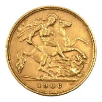 A 22CT GOLD GEORGE V HALF SOVEREIGN, DATED 1906. (diameter 19mm, 4g)