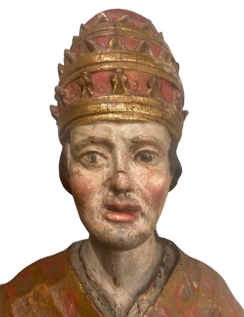 A LARGE 16TH/17TH CENTURY CARVED WOOD POLYCHROME AND GILDED STATUE OF A POPEWearing the triple - Image 9 of 9