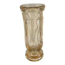 ATTRIBUTED JEAN LUCE, FRENCH, A 20TH CENTURY ART DECO GLASS VASE, WITH STYLISED ABSTRACT FEMALE