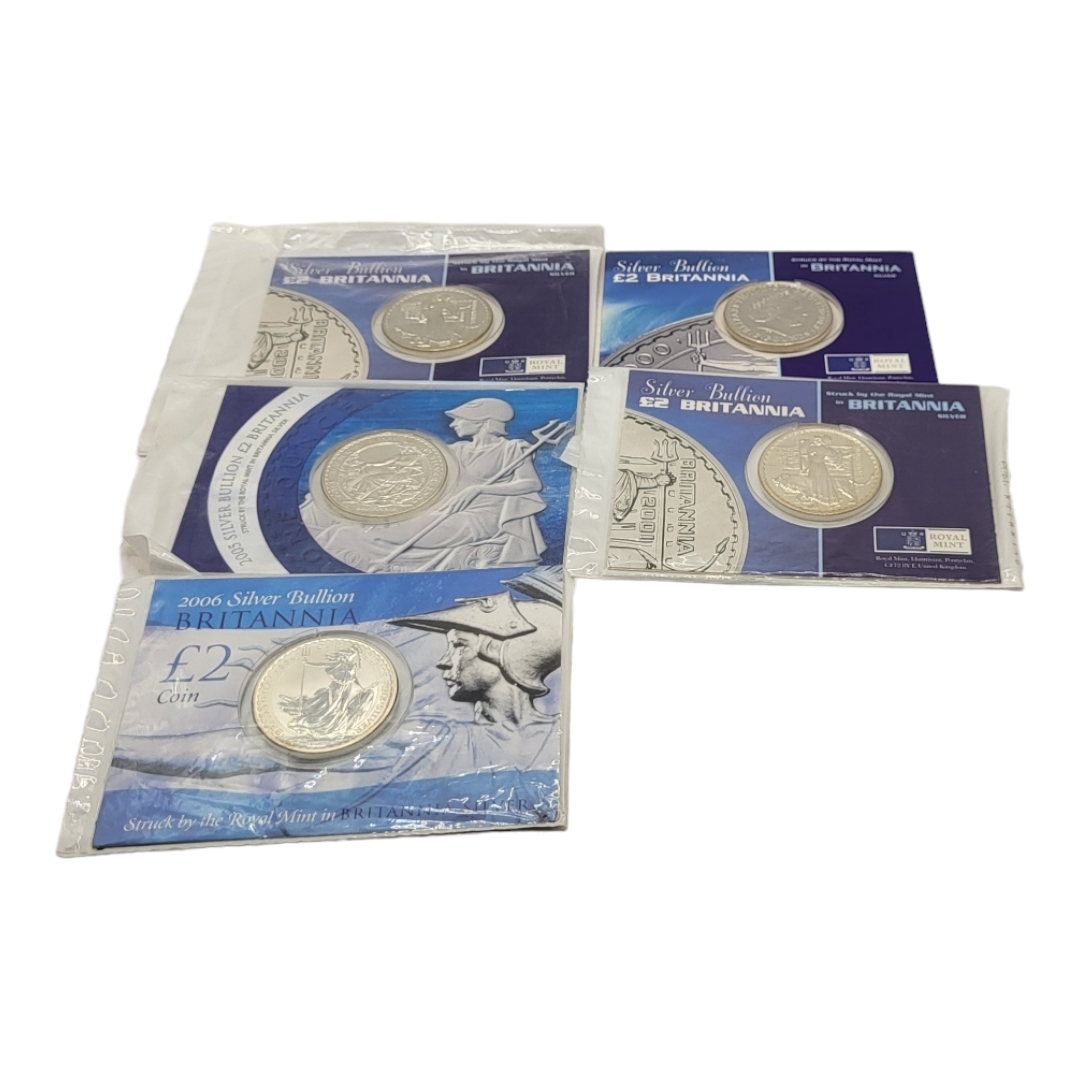 A COLLECTION OF NINETEEN ROYAL MINT SILVER PROOF COINS, MAJORITY BEING CASED Comprising Royal Mint - Image 6 of 13