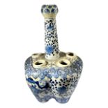 A LATE 19TH CENTURY CHINESE QING DYNASTY BLUE AND WHITE QUINTAL BULB VASE Having artichoke mouth,