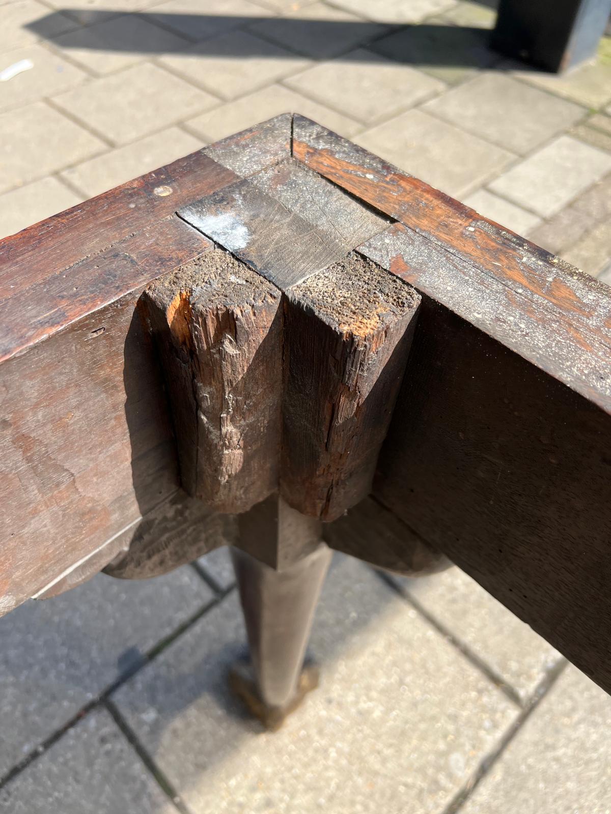 MANNER OF WILLIAM KENT, AN 18TH CENTURY CARVED WALNUT AND PARCEL GILT CENTRE TABLE The coloured - Image 39 of 39