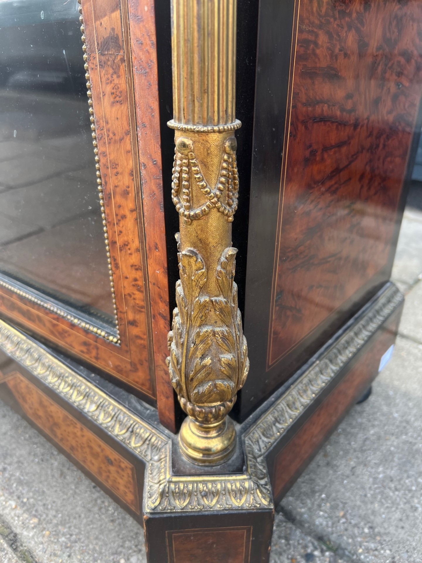EDWARDS AND ROBERTS, A LARGE 19TH CENTURY VICTORIAN EBONISED BURR WALNUT AND AMBOYNA INLAID AND GILT - Image 5 of 6