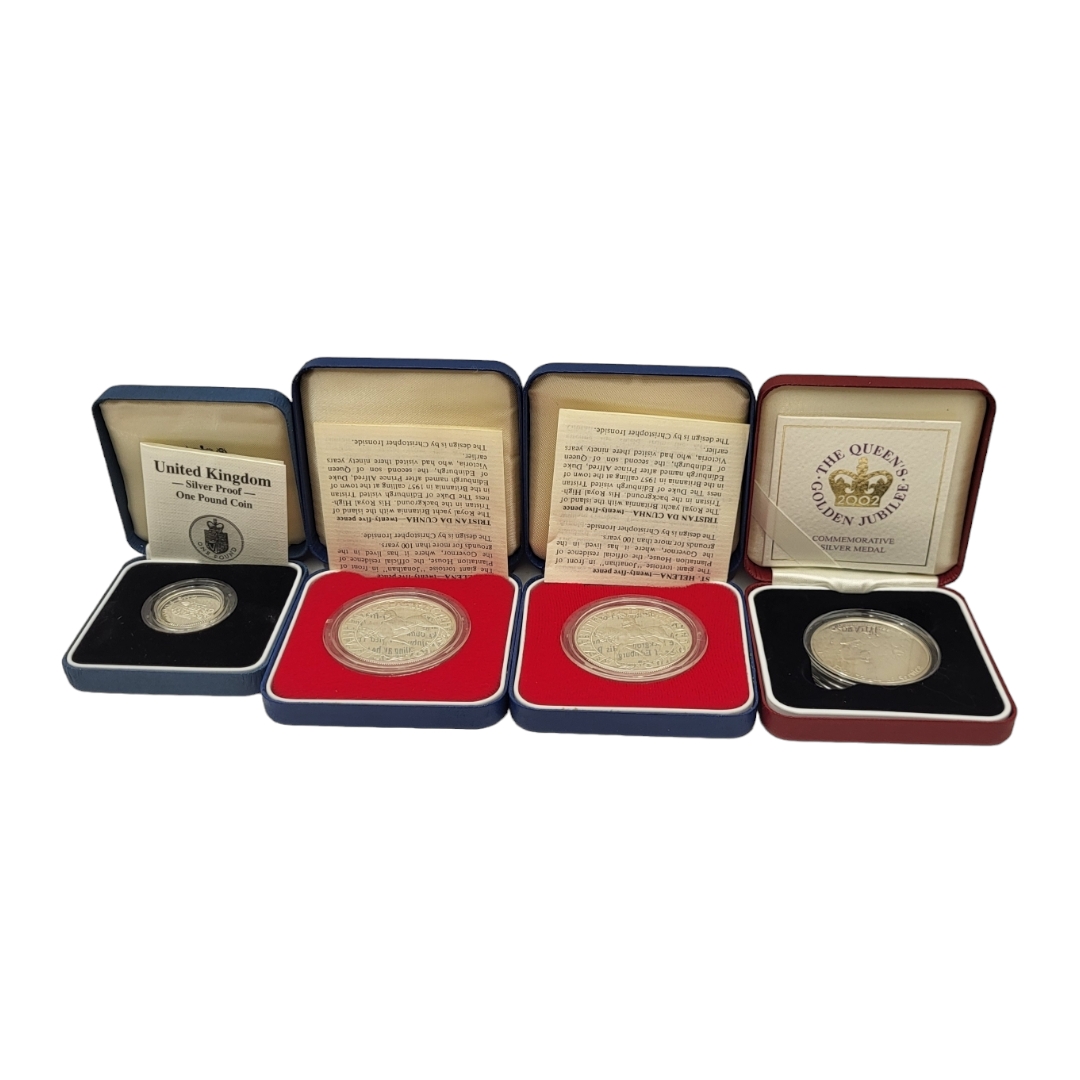 A COLLECTION OF NINETEEN ROYAL MINT SILVER PROOF COINS, MAJORITY BEING CASED Comprising Royal Mint - Image 2 of 13