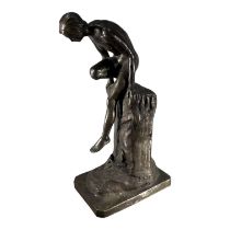 A 20TH CENTURY BRONZE FIGURE OF A NUDE FEMALE BATHER Modelled on stylised plinth with frog and