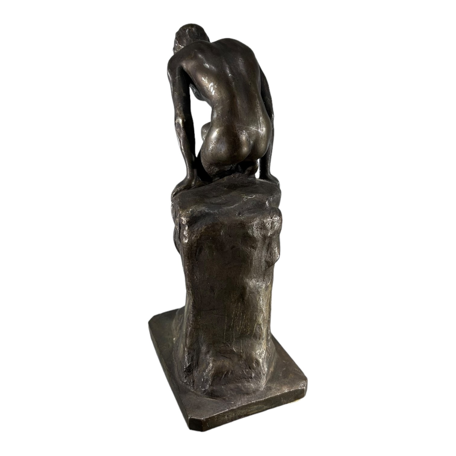 A 20TH CENTURY BRONZE FIGURE OF A NUDE FEMALE BATHER Modelled on stylised plinth with frog and - Image 3 of 3