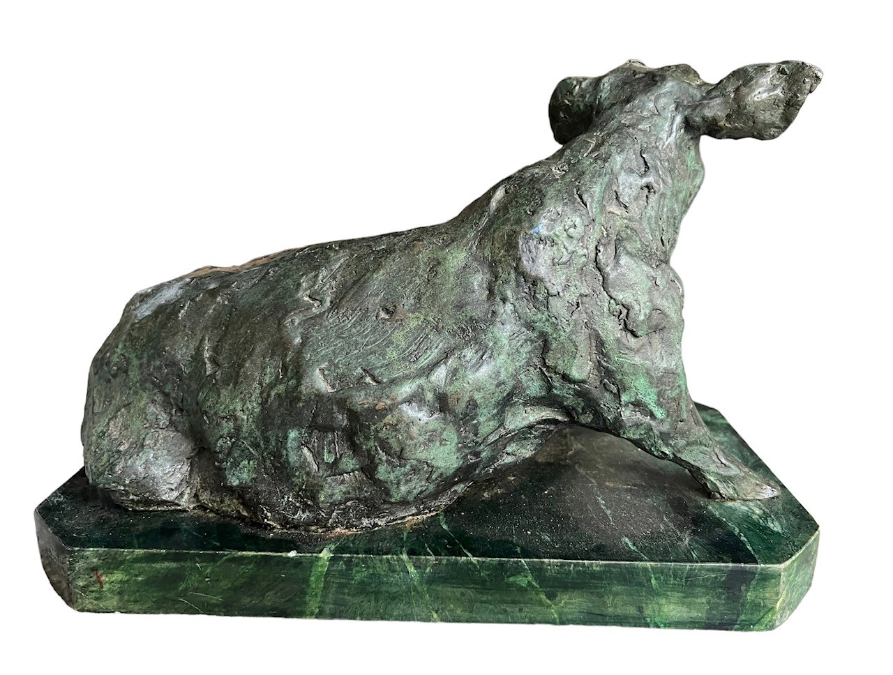 A DECORATIVE 20TH CENTURY BRONZE SCULPTURE OF A SEATED PIG Raised on a marble plinth base, - Image 6 of 8