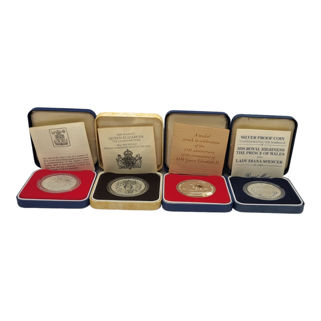 A COLLECTION OF NINETEEN ROYAL MINT SILVER PROOF COINS, MAJORITY BEING CASED Comprising Royal Mint - Image 4 of 13