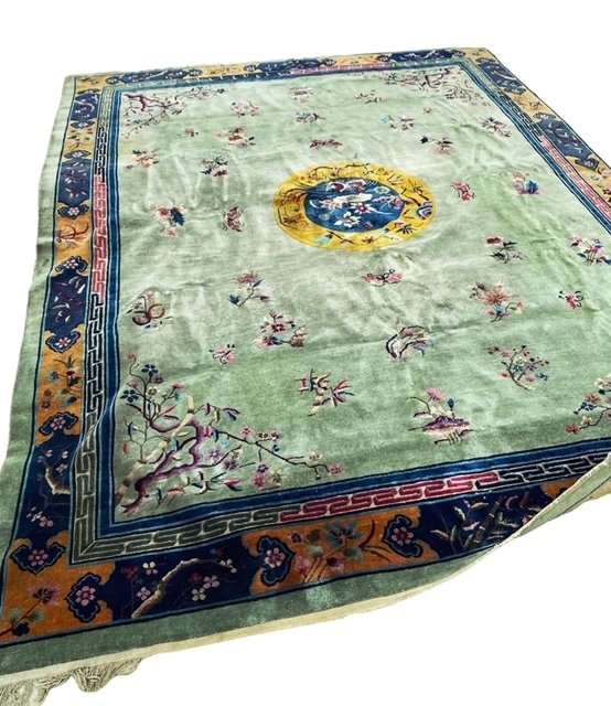 A LARGE DECORATIVE CHINESE CARPET with green ground and floral and flower decoration 275cm x 357cm - Image 3 of 3