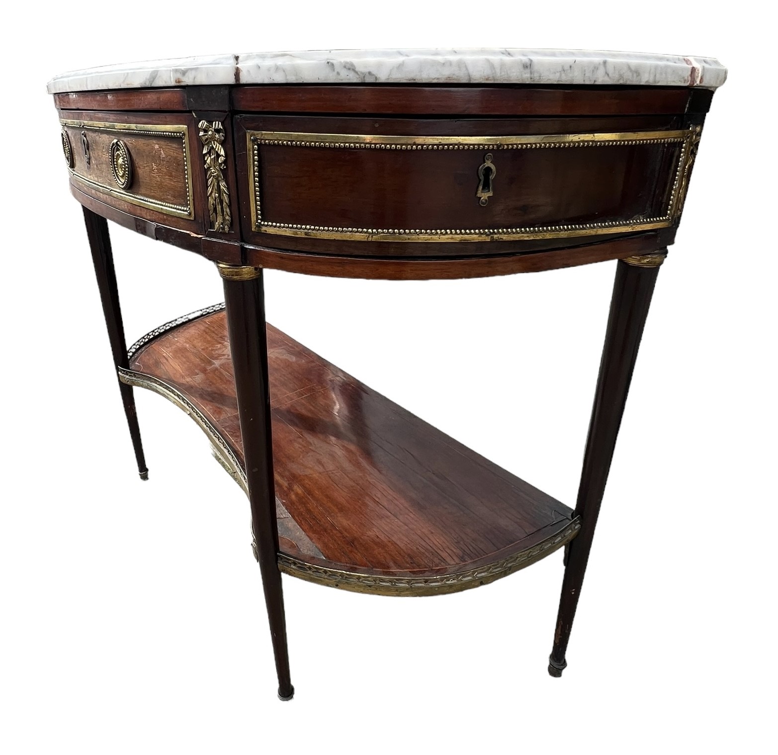 AN 18TH CENTURY FRENCH LOUIS XI PERIOD MAHOGANY AND GILT METAL MOUNTED DESSERT CONSOLE TABLE - Image 6 of 9