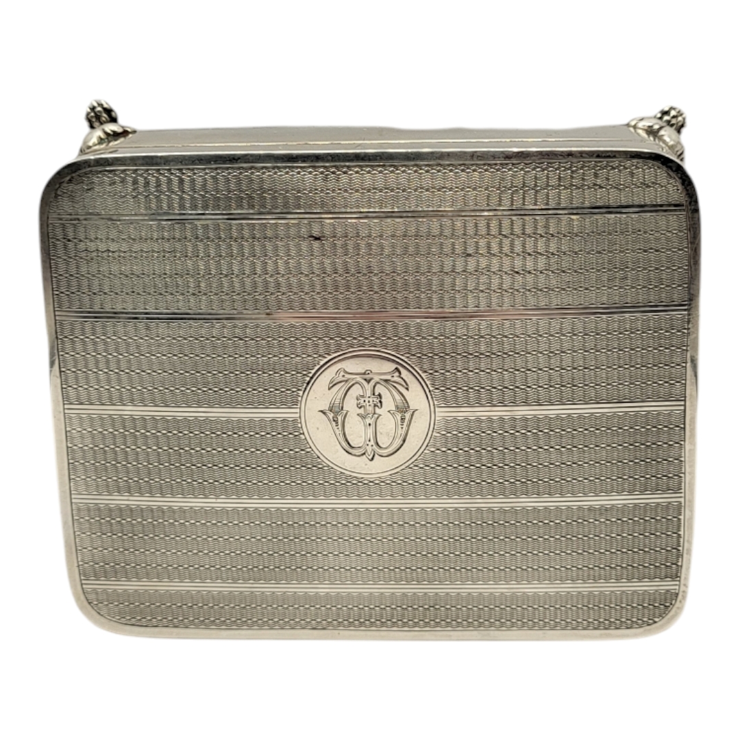 DANIEL MANUFACTURING COMPANY, AN ART DECO SILVER CASKET, HALLMARKED BIRMINGHAM, 1926 Engine turned - Image 2 of 5