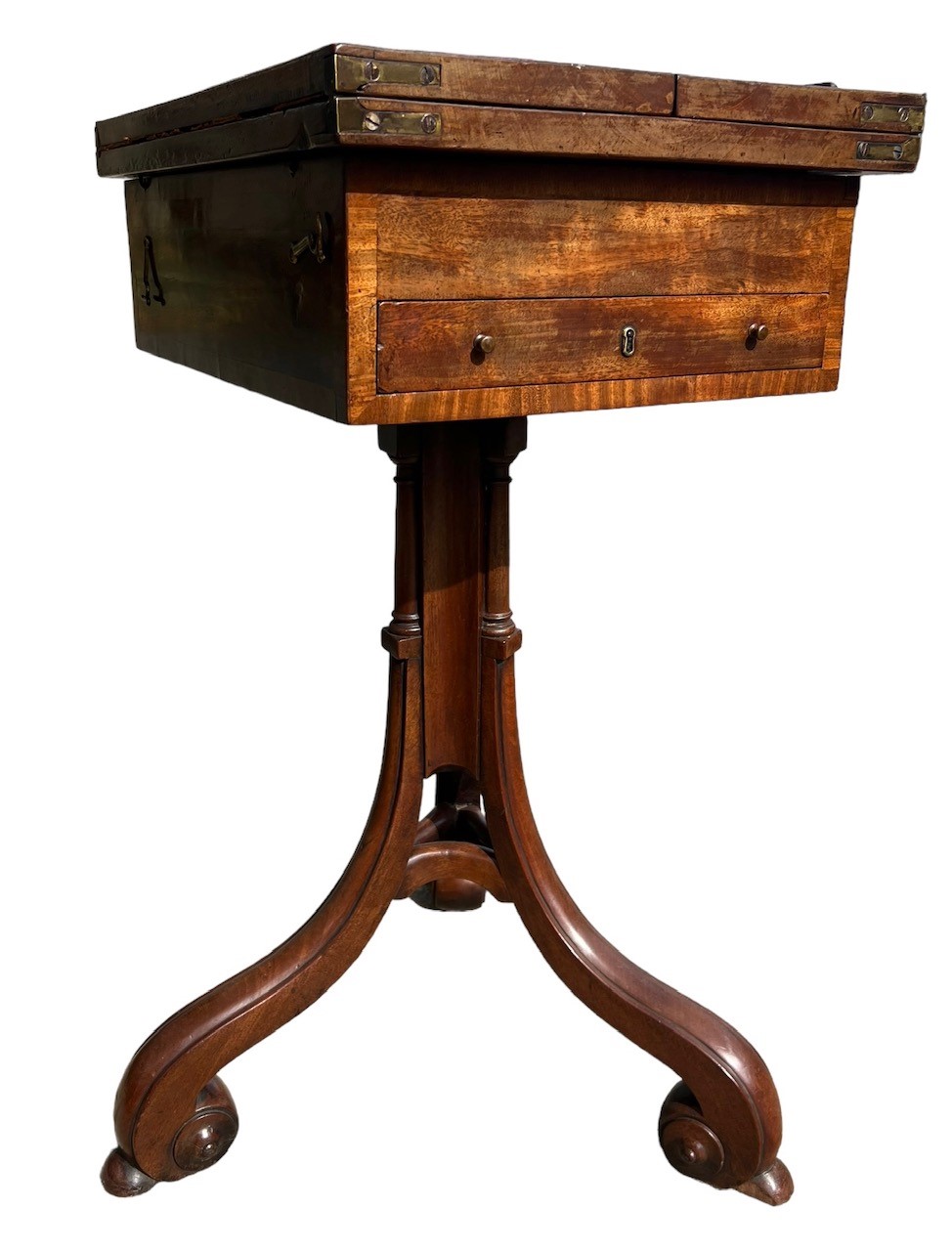 A GEORGE III MAHOGANY PEDESTAL ADJUSTABLE READING/WRITING TABLE The hinged folding top opening to - Image 8 of 12