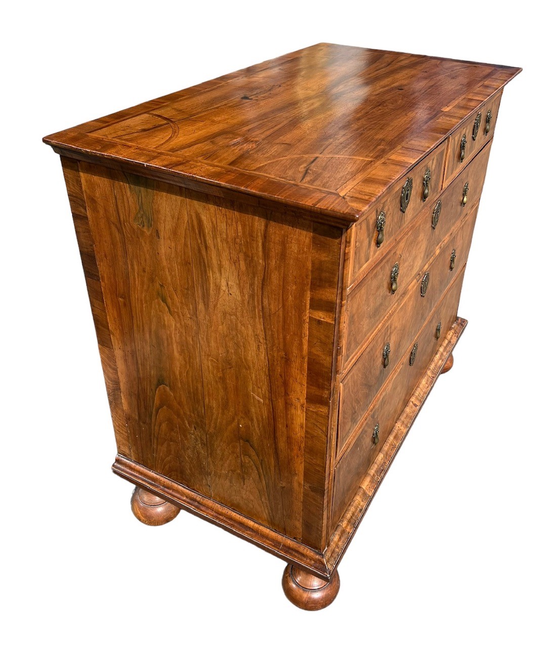 A WILLIAM AND MARY FIGURED WALNUT AND HERRINGBONE INLAY CHEST Two short over three long graduated - Image 2 of 8