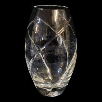TIFFANY AND CO., A VINTAGE CUT LEAD CRYSTAL VASE Having entwined cuts and Tiffany and Co. stencil