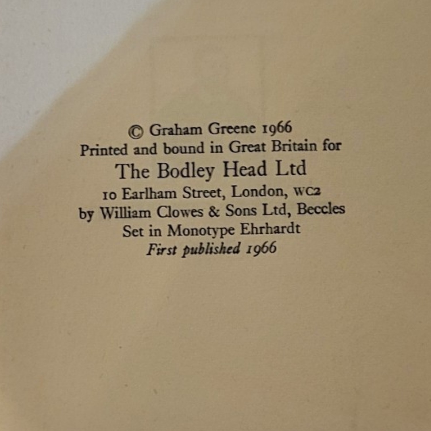 GRAHAM GREENE, THE COMEDIANS, DUST JACKET BY IVAN LAPPER First published for The Bodley Head Ltd, by - Image 8 of 9