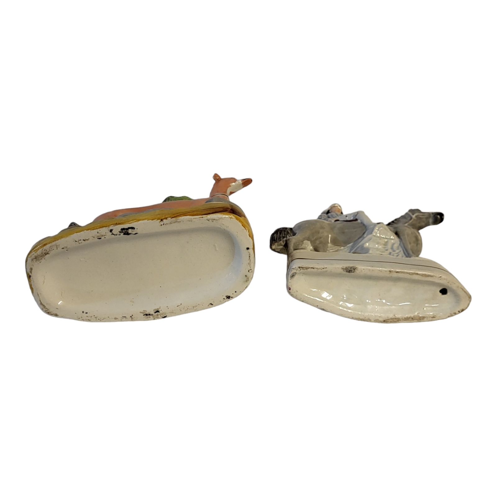 A VICTORIAN STAFFORDSHIRE SPILL VASE MODELLED AS GROUP OF RECLINING AND STANDING GREYHOUNDS, CIRCA - Image 4 of 5