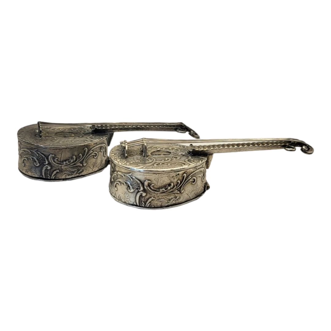 TWO VINTAGE SILVER MANDOLIN SNUFF BOX Having a hinged compartment to rear and embossed figural - Image 2 of 3