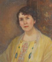 AN EARLY 20TH CENTURY OIL ON CANVAS, PORTRAIT OF WOMAN IN YELLOW DRESS WITH JEWEL NECKLACE