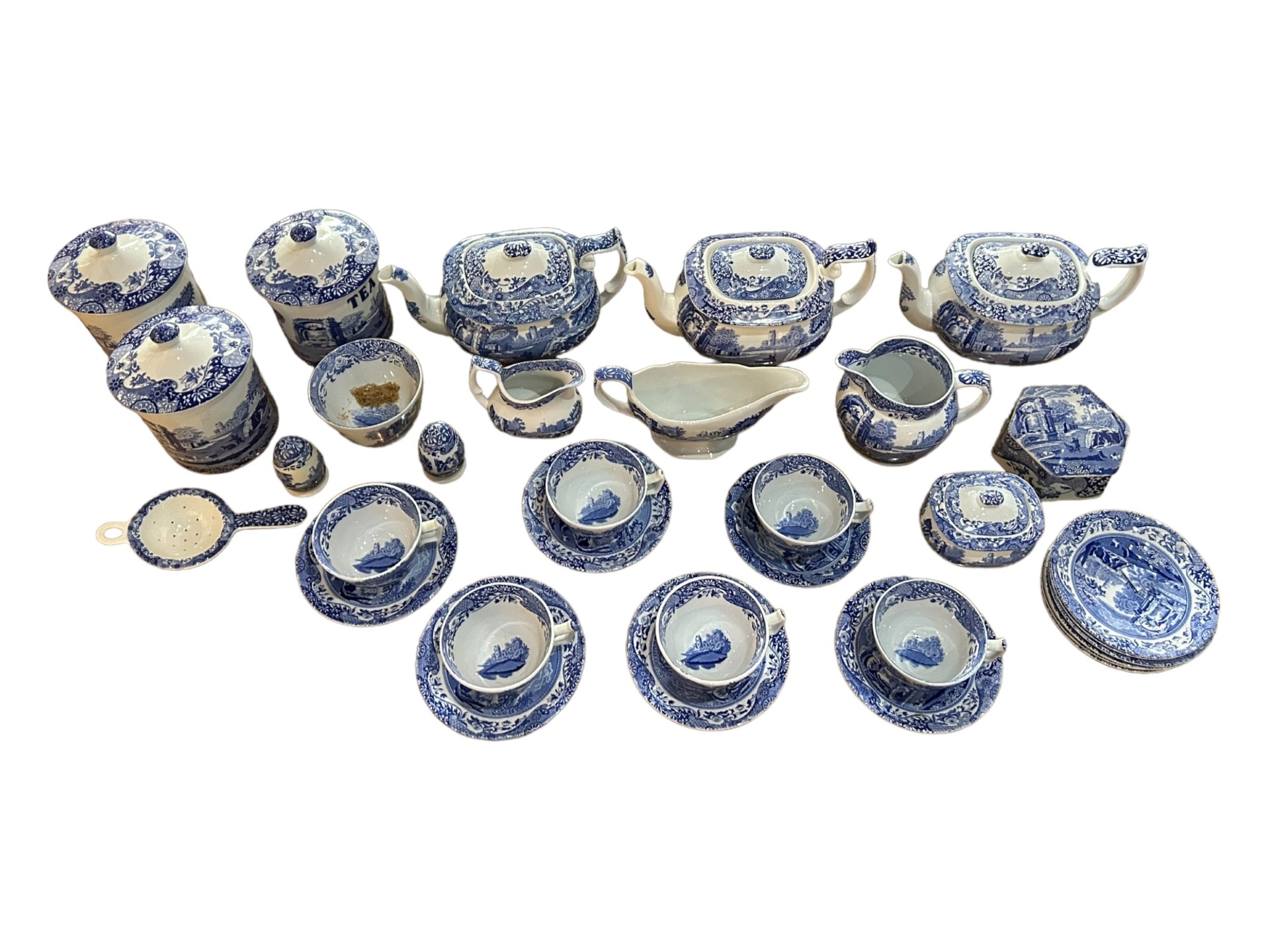 SPODE, LARGE COLLECTION OF 19TH CENTURY BLUE AND WHITE STONEWARE PORCELAIN ITEMS, TO INCLUDE A - Bild 3 aus 7